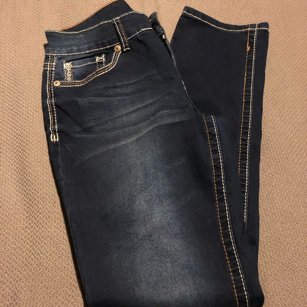 Juniors jeans